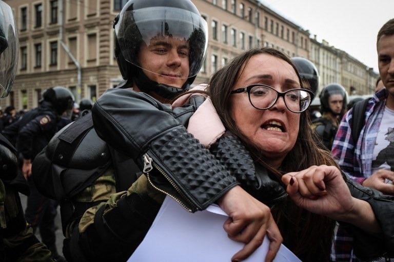  Saopštenje povodom ubistva aktivistkinje Jelene Grigorijeve (Yelene Grigoryeve)