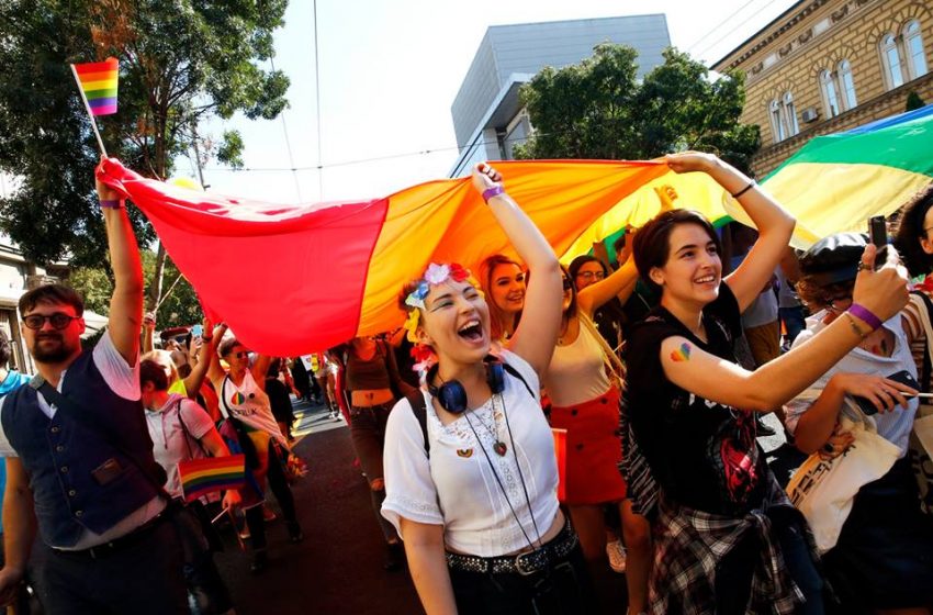  Parada ponosa 15. septembra pod sloganom “Ne odričem se”